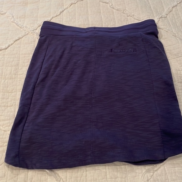 Avalanche stretchy skirt. New without tags. Medium. Draw string. Blue - Picture 2 of 7